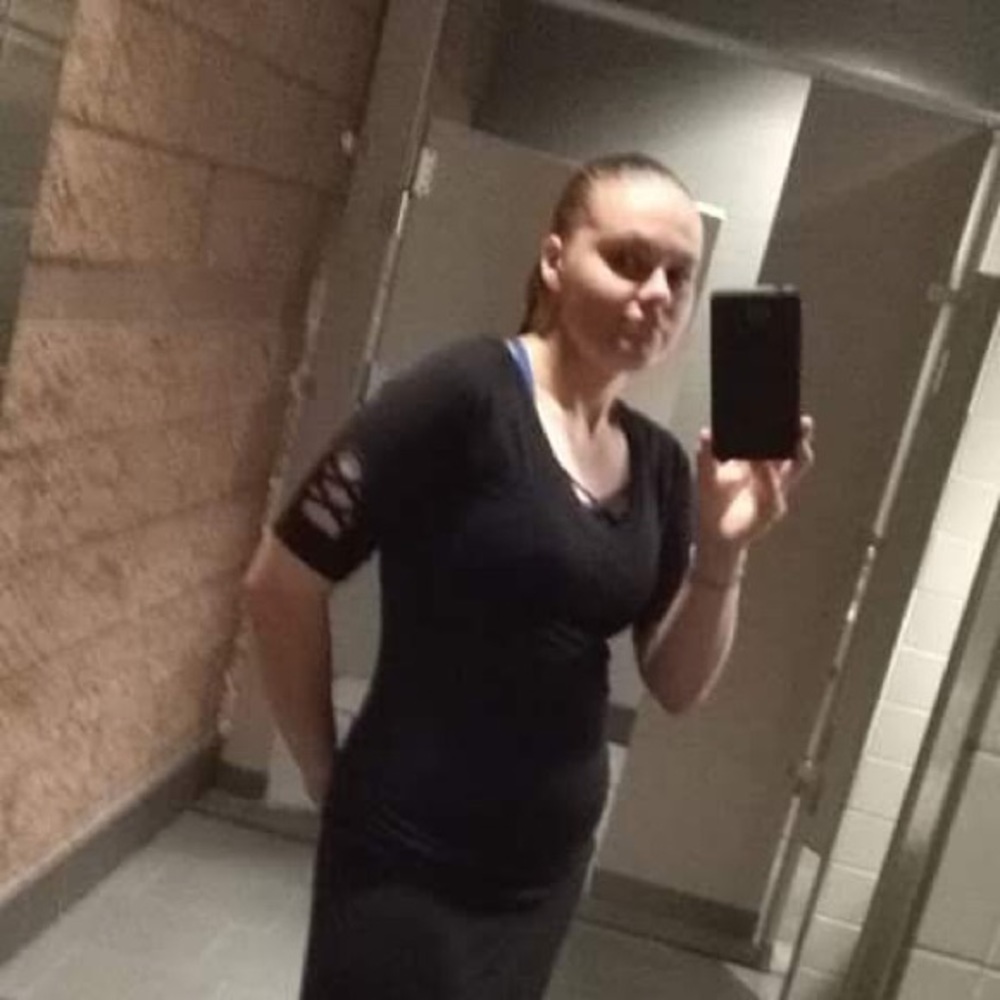 Meet your Posher, Monica